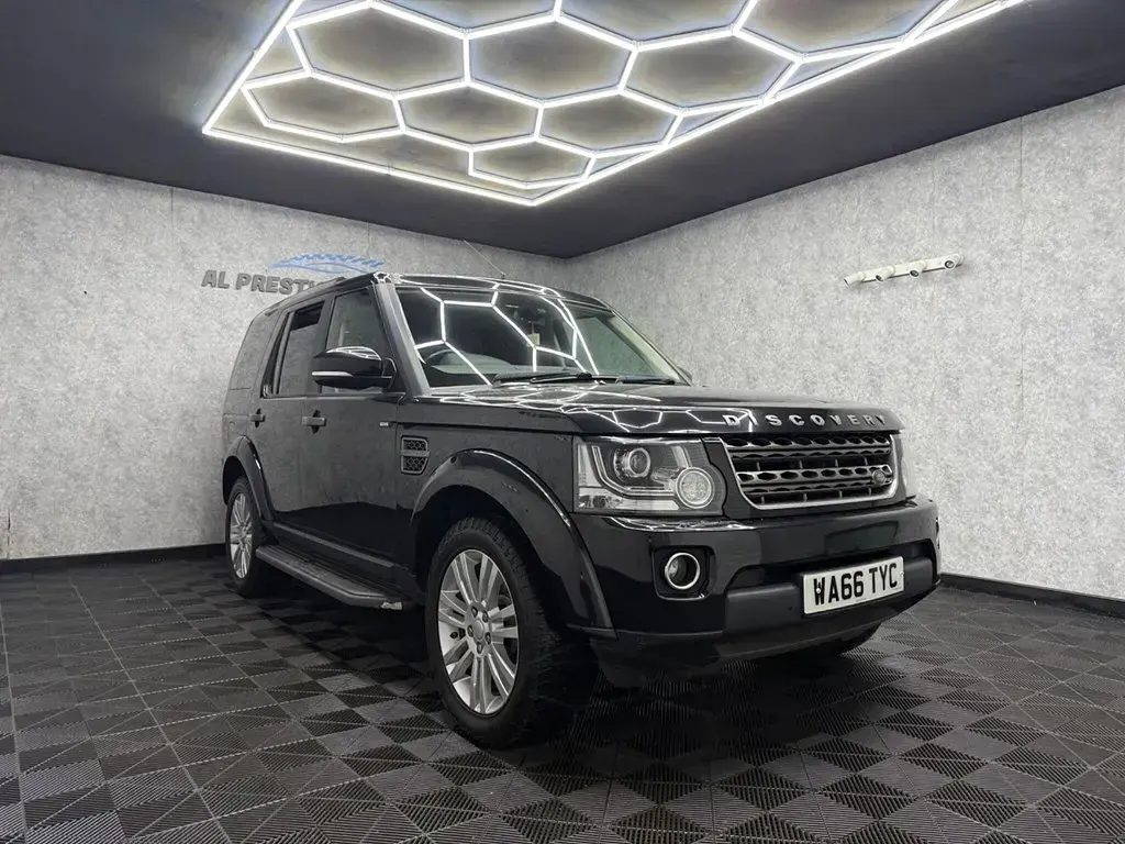 Used Land Rover Discovery 4 Graphite 2016 Black SUV