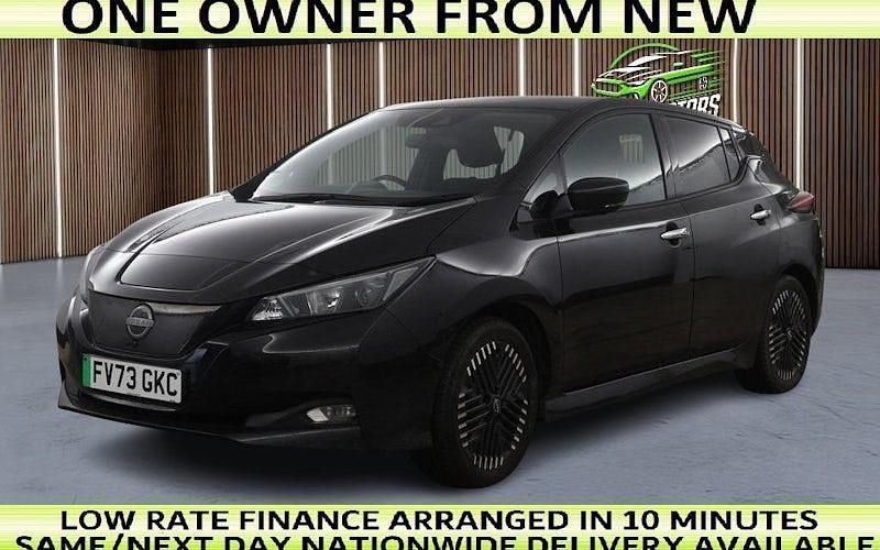 Used Nissan Leaf N-Connecta 110 kW (150 HP) 2025 Hatchback