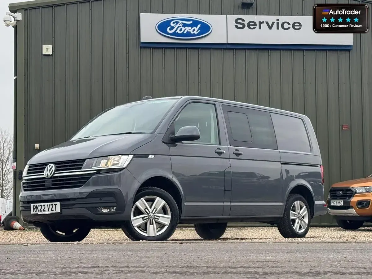 Używany VW Transporter Highline 2022 Szary Van