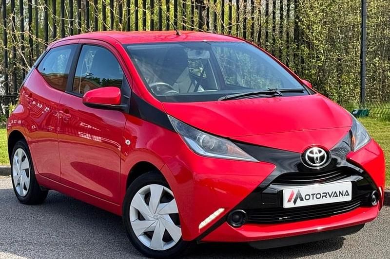 Red Used 2017 Toyota Aygo X-play Hatchback | £5,995 (Good price) - Image 1/1