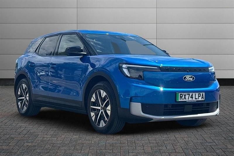 Blue Used 2024 Ford Explorer Select SUV | £28,150 (Fair price) - Image 1/4