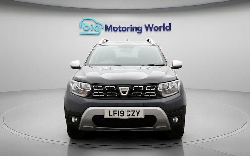 Used Dacia Duster Prestige 116 HP (85 kW) 2019 Grey SUV