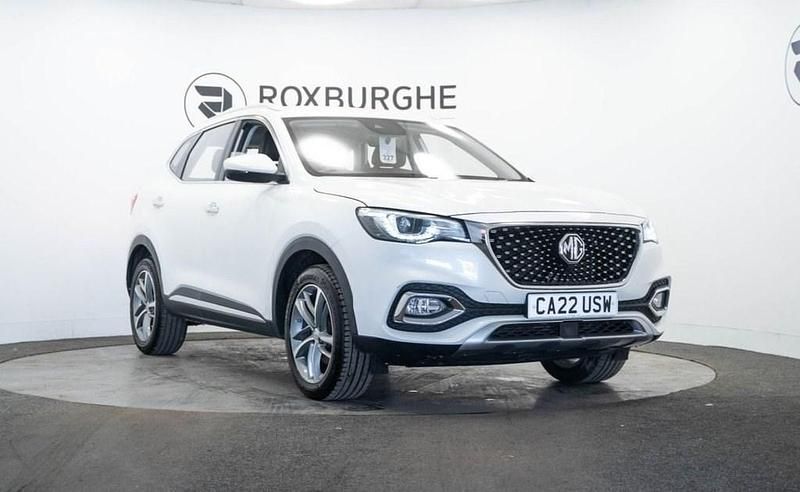 White Used 2022 MG HS Excite SUV | £12,399 (Fair price) - Image 1/4
