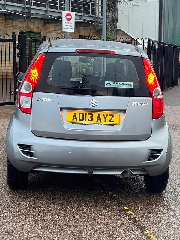 Used Suzuki Splash 2013 Grey Hatchback