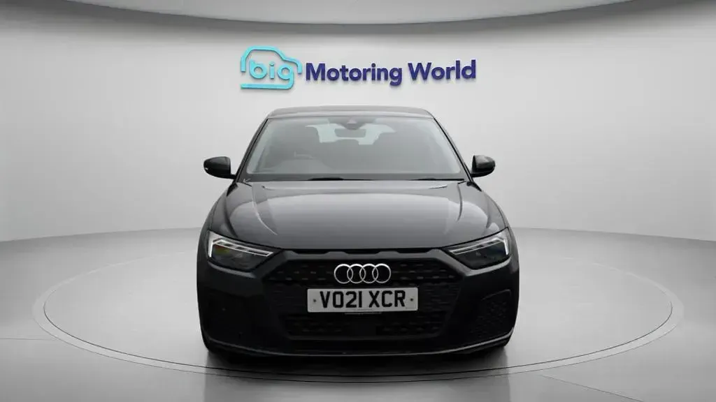 Used Audi A1 Sportback 95 HP (69 kW) 2021 Grey Hatchback