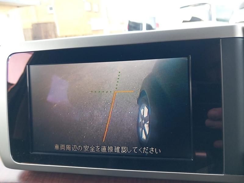 Used Nissan Elgrand 2005 Black MPV