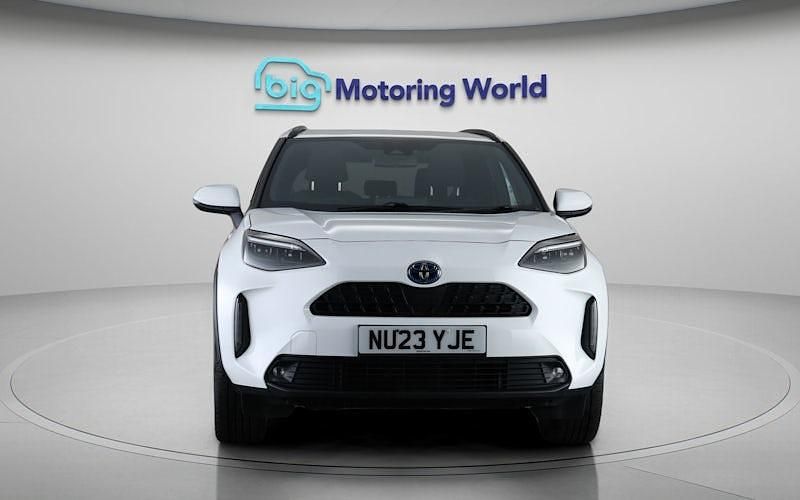 Used Toyota Yaris Hybrid Design 116 HP (85 kW) 2026 Estate