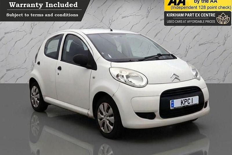 Used Citroën C1 VTR Sport 68 HP (50 kW) 2012 White Hatchback