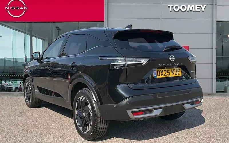 Used Nissan Qashqai N-Connecta 190 HP (139 kW) 2025 Black SUV