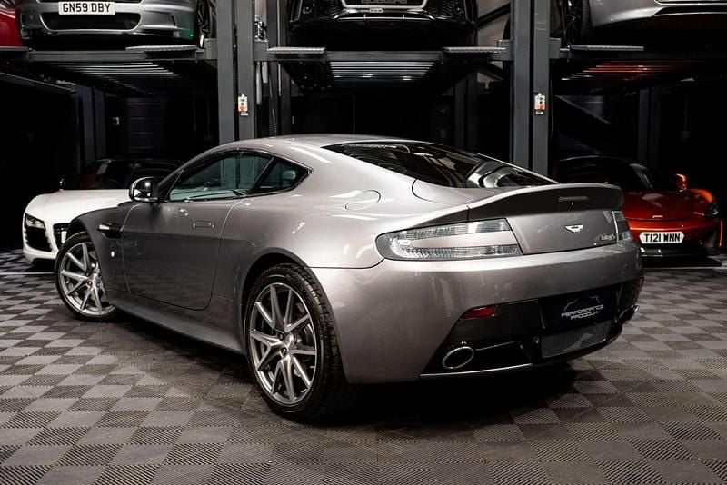 Used Aston Martin Vantage 420 HP (308 kW) 2012 Silver Coupe