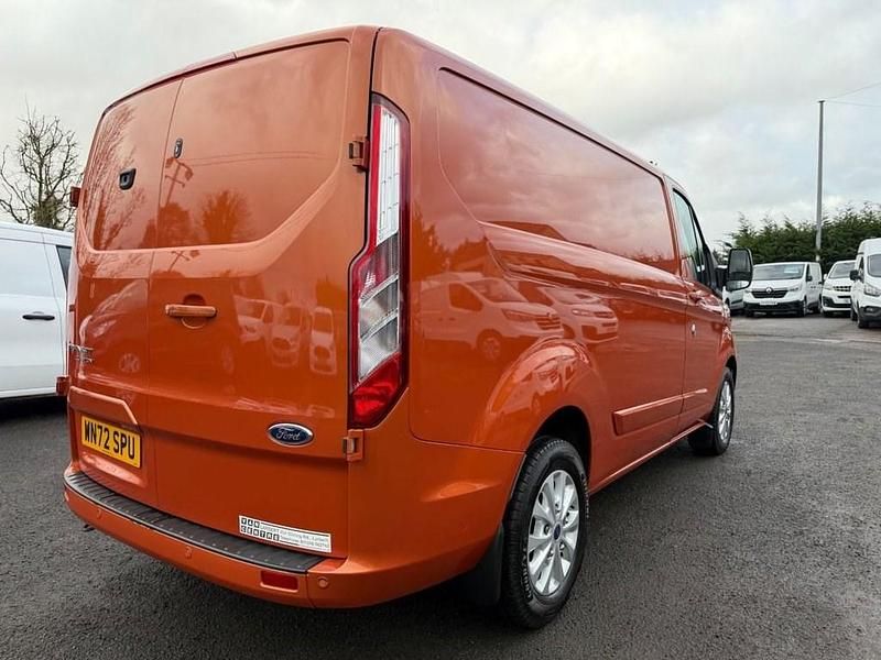 Used Ford Transit Custom Limited 130 HP (95 kW) 2022 Orange Van