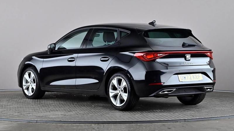 Used Seat Leon FR 110 HP (80 kW) 2023 Black Hatchback