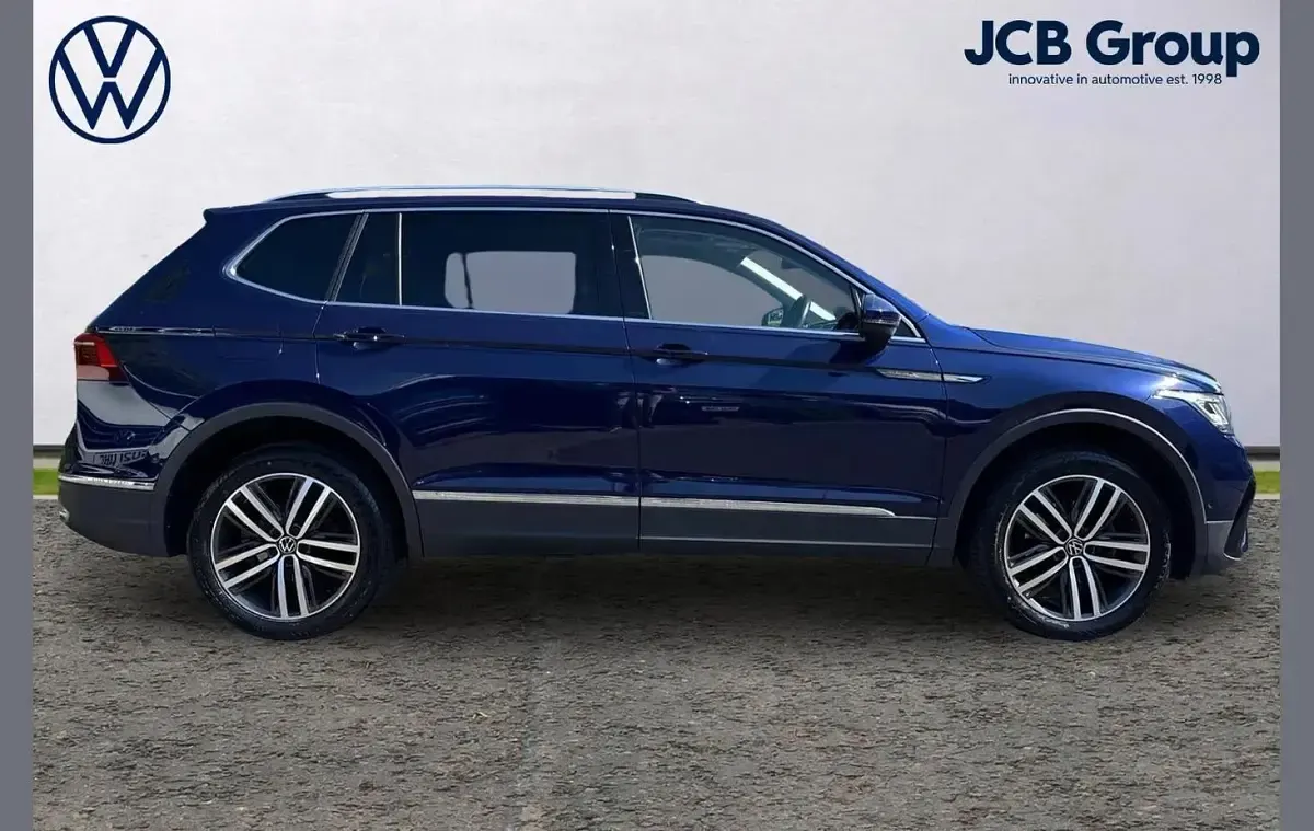 Used VW Tiguan Allspace Elegance 150 HP (110 kW) 2022 Blue SUV