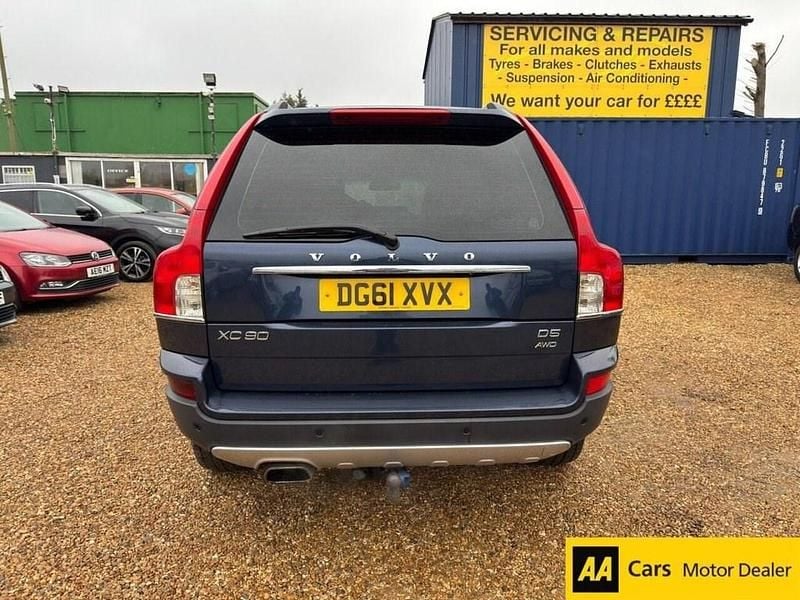 Used Volvo XC90 Executive 200 HP (147 kW) 2011 Blue SUV