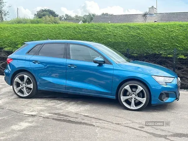 Used Audi A3 e-tron Sport 2021 Blue Hatchback