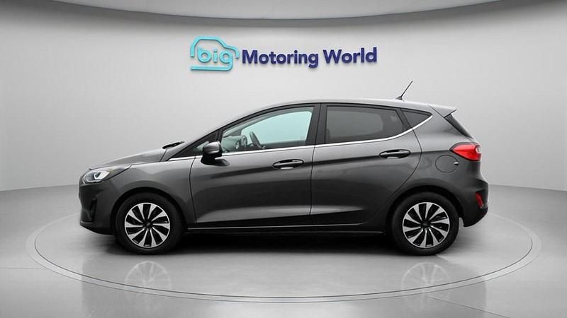 Used Ford Fiesta Titanium 125 HP (91 kW) 2023 Grey Hatchback