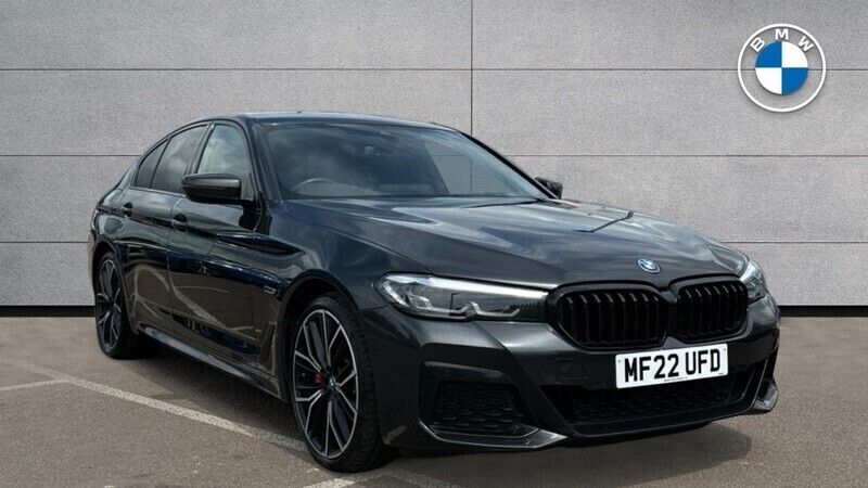 Grey Used 2022 BMW 530e M Sport | £29,514 (Fair price) - Image 1/4