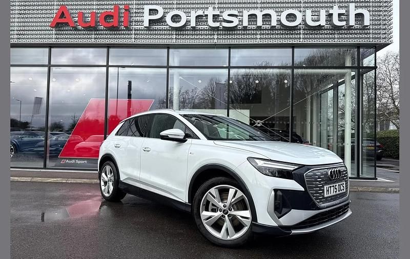 Used Audi Q4 e-tron S-Line 150 kW (204 HP) 2026 White SUV