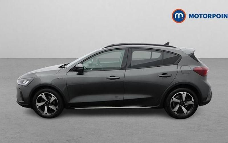 Used Ford Focus Active 125 HP (91 kW) 2023 Grey Hatchback