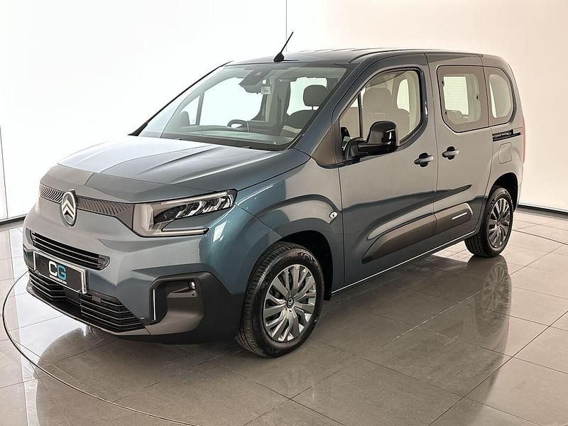 Usado Citroën e-Berlingo 98 kW (134 HP) 2024 Azul Monovolume