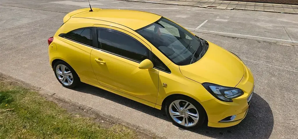 Used Vauxhall Corsa SRi 2015 Yellow Hatchback