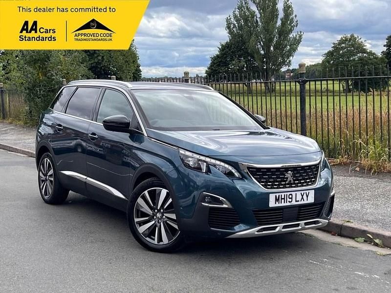 Green Used 2019 Peugeot 5008 Premium SUV | £14,995 (Fair price) - Image 1/4