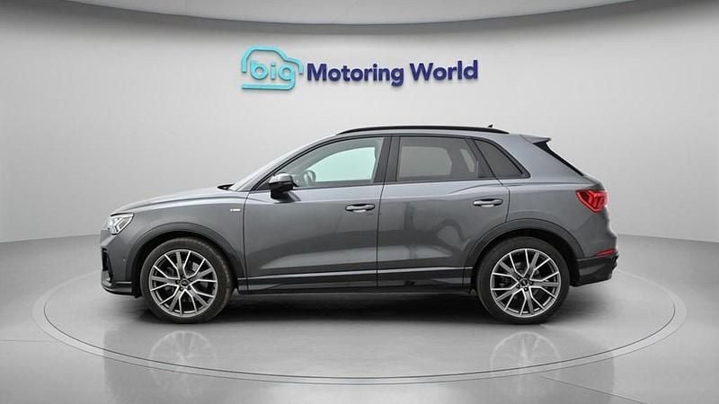 Begagnad Audi Q3 S-Line 190 HK (139 kW) 2019 Grå SUV