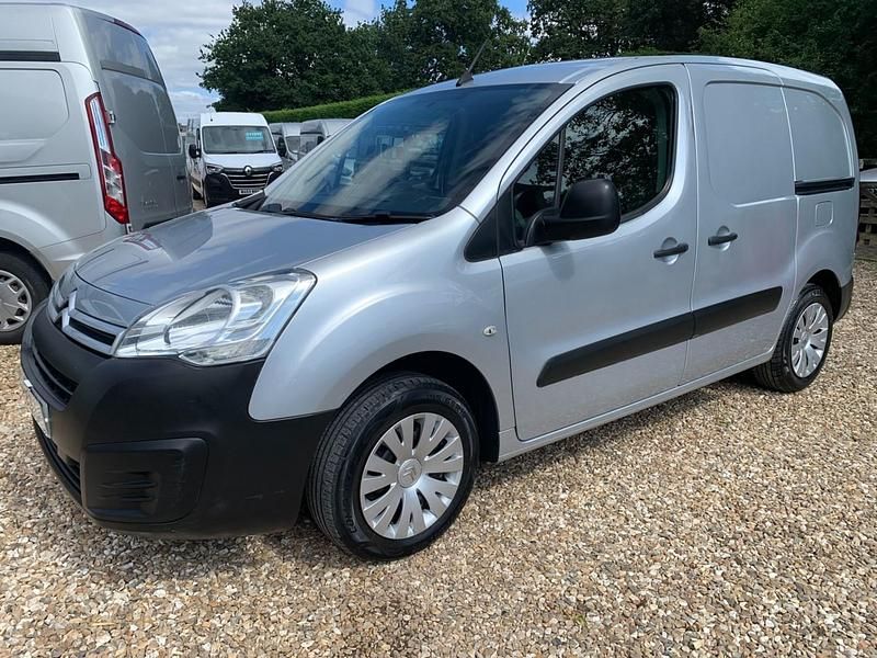 Used Citroën Berlingo 75 HP (55 kW) 2015 Silver MPV
