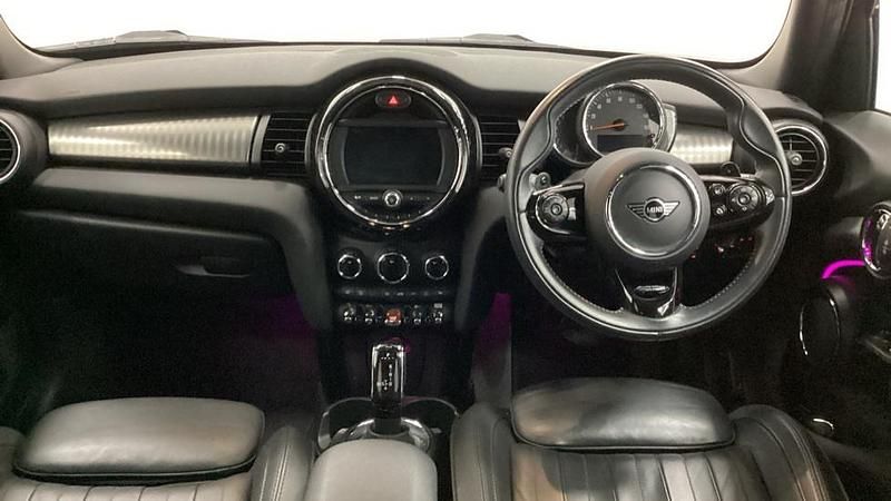 Used Mini Cooper S Exclusive 189 HP (139 kW) 2021 Black Hatchback