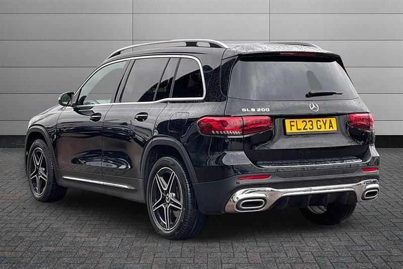 Used Mercedes GLB200 Executive 163 HP (119 kW) 2023 Black SUV