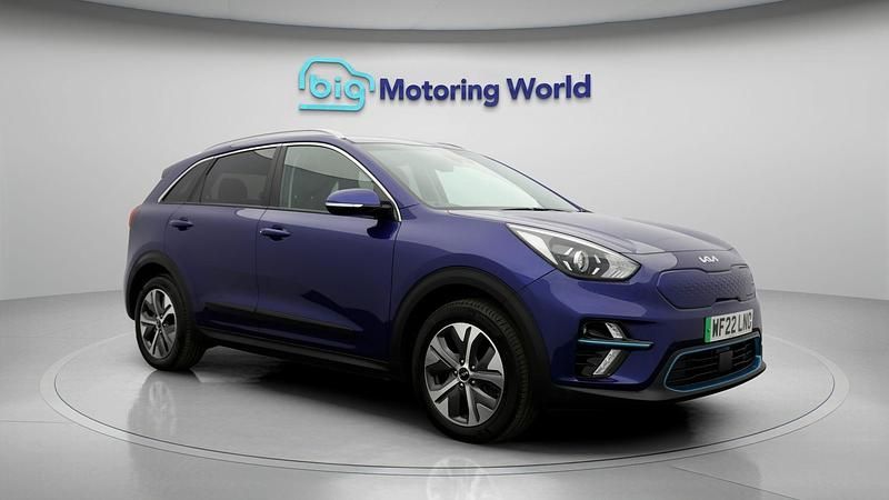Used 2022 Kia e-Niro 2 SUV | £13,800 (Super price) - Image 1/4