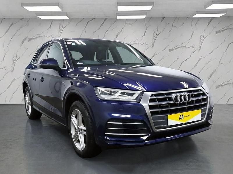 Used Audi Q5 S-Line 190 HP (139 kW) 2019 Blue SUV