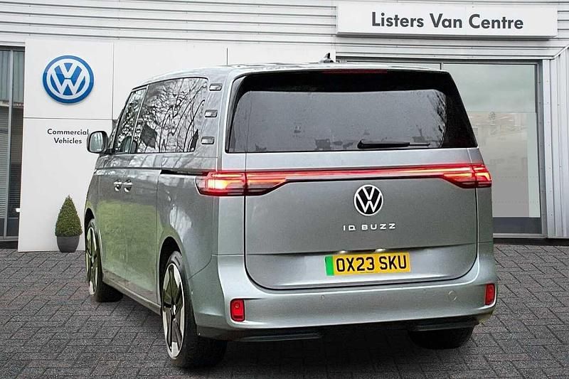 Used VW ID. Buzz Pro 150 kW (204 HP) 2023 Silver MPV