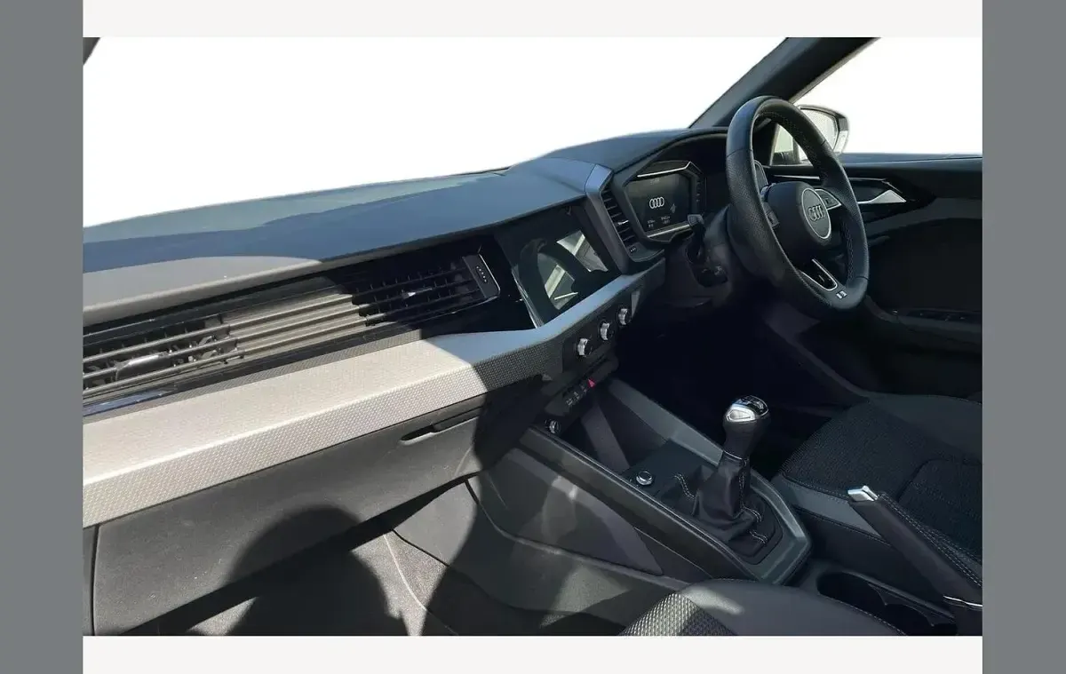 Used Audi A1 S-Line 116 HP (85 kW) 2024 Silver SUV