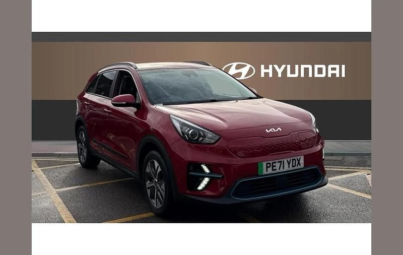 Used Kia e-Niro 150 kW (204 HP) 2021 Red SUV