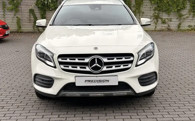 Used Mercedes GLA220 AMG line 177 HP (130 kW) 2018 White SUV