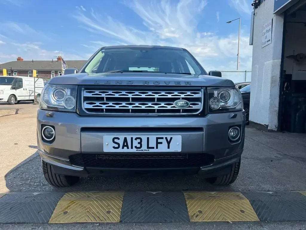 Used Land Rover Freelander 2 S 150 HP (110 kW) 2013 Grey SUV