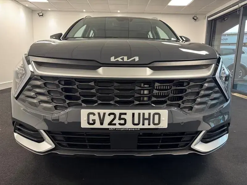 Used Kia Sportage 157 HP (115 kW) 2025 Grey SUV