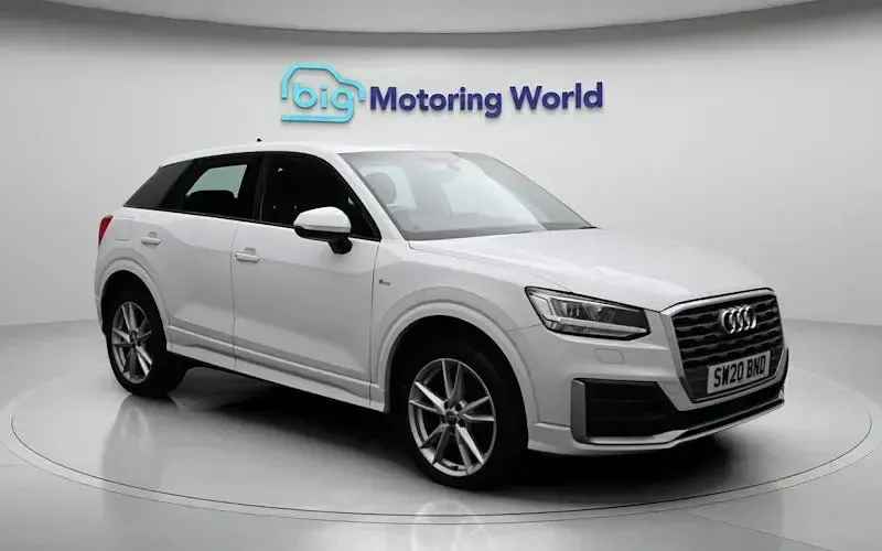 Begagnad Audi Q2 S-Line 116 HK (85 kW) 2020 Vit SUV