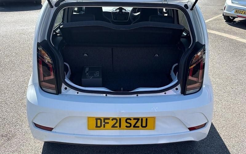 Used VW up! Black Edition 65 HP (47 kW) 2023 Hatchback