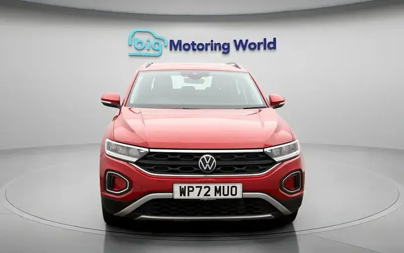 Begagnad VW T-Roc S 110 HK (80 kW) 2023 Röd SUV