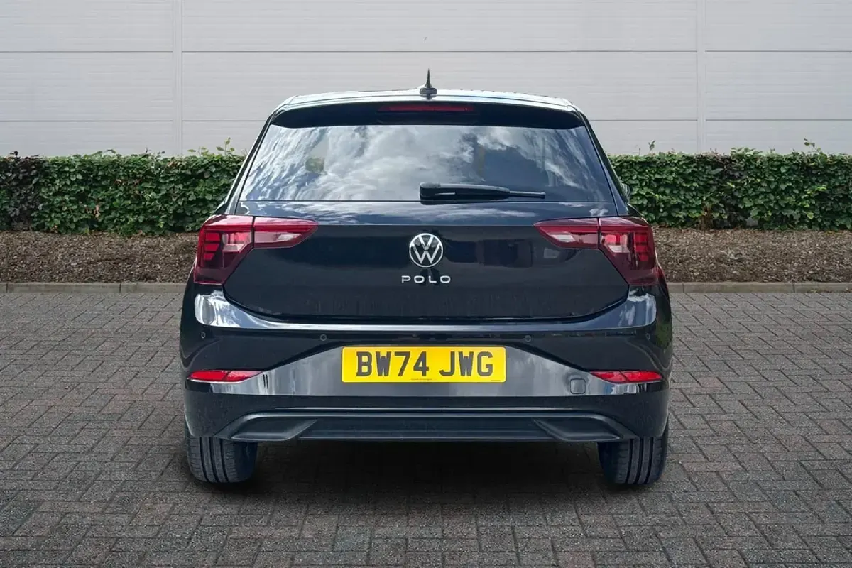 Used VW Polo Match 95 HP (69 kW) 2025 Deep black Hatchback