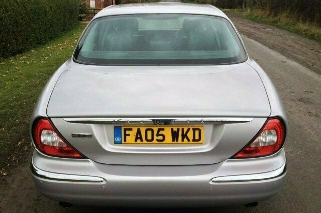 Used Jaguar XJ6 240 HP (176 kW) 2005 Sedan
