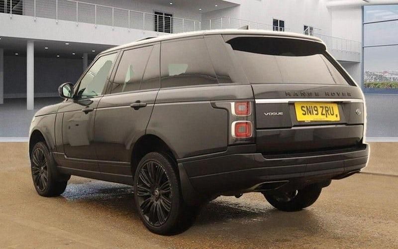 Used Land Rover Range Rover Vogue 275 HP (202 kW) 2019 Grey SUV