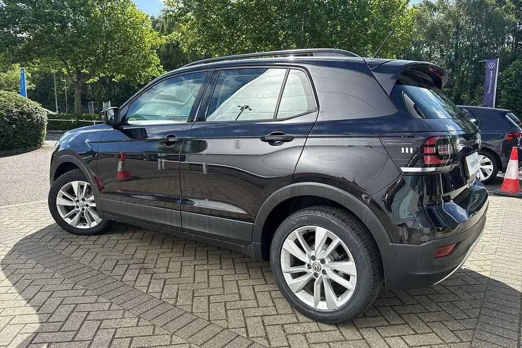 Used VW T-Cross SE 115 HP (84 kW) 2020 Black SUV