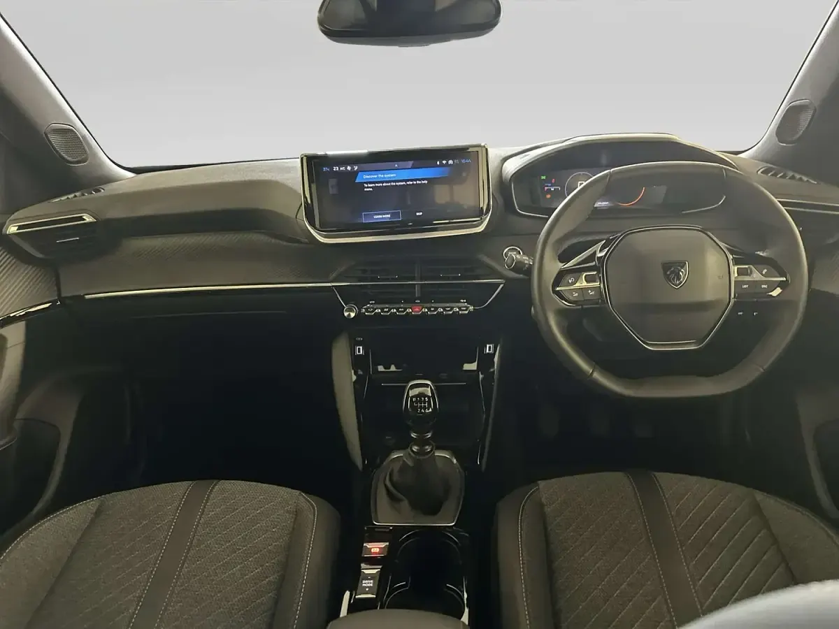 Used Peugeot 2008 Allure 130 HP (95 kW) 2024 Blue SUV