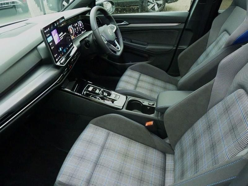 Used VW Golf VIII GTE 272 HP (200 kW) 2025 Grey Hatchback