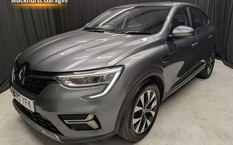 Używany Renault Arkana Iconic 145 KM (106 kW) 2022 SUV