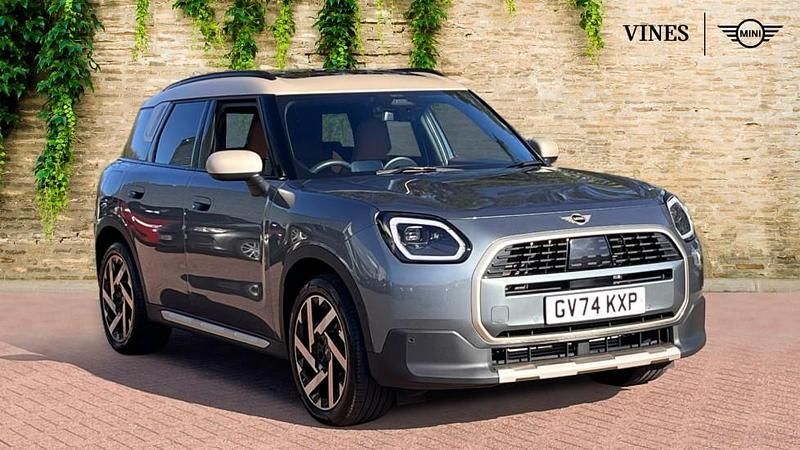 Used Mini Countryman 168 HP (123 kW) 2024 Green SUV