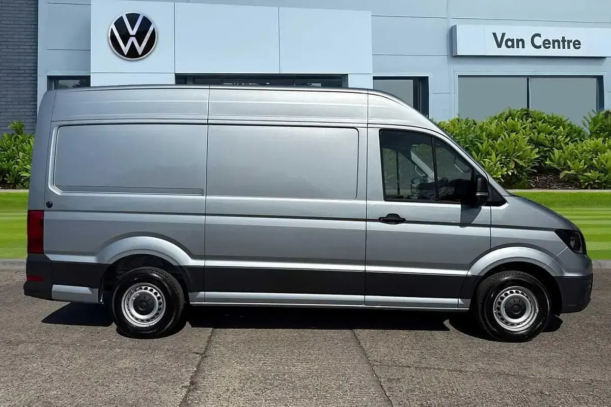 New VW Crafter 140 HP (102 kW) 2026 Silver Van